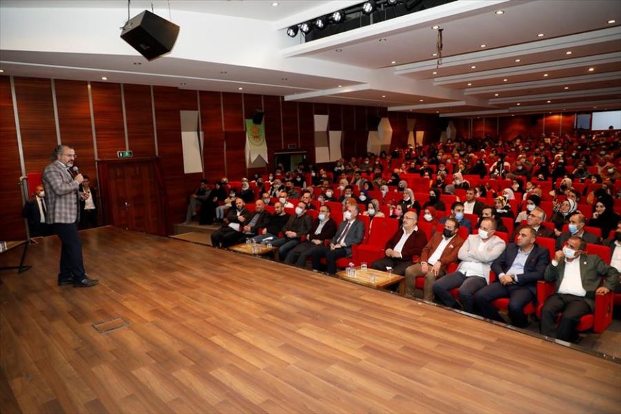 Huzurlu Aile Mutlu Gençlik Semineri Başladı