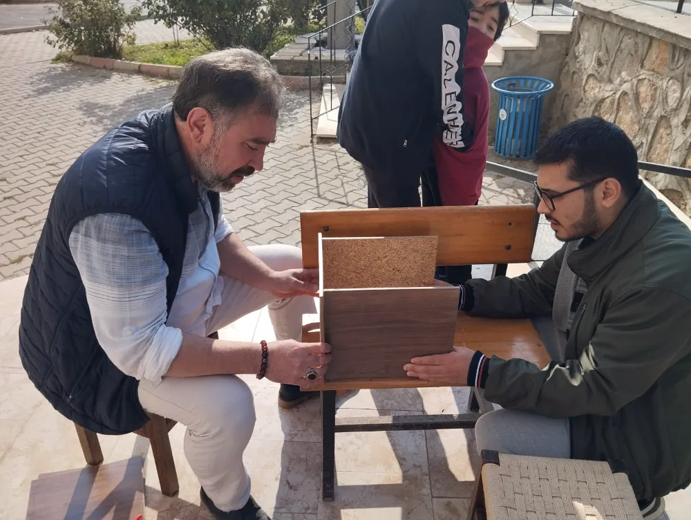 Hüdai Camii gençlerinden takdir toplan çalışma