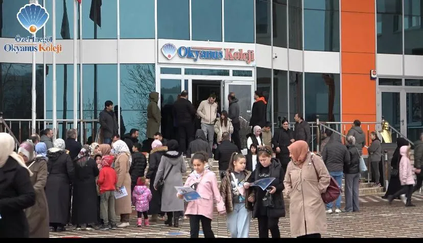 OKYANUS KOLEJİ BURSLULUK SINAVINA YOĞUN KATILIM 