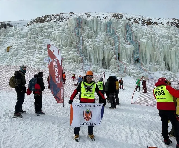 İnegöllü sporcu buz tırmanış Türkiye Şampiyonu oldu