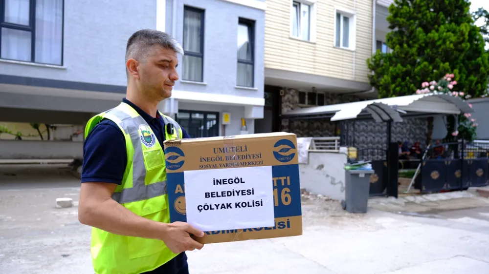 İnegöl Belediyesinden Bayram Öncesi Gönül Köprüsü